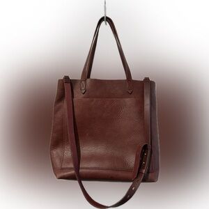 Madewell Transport Leather Tote in Dark Cabernet